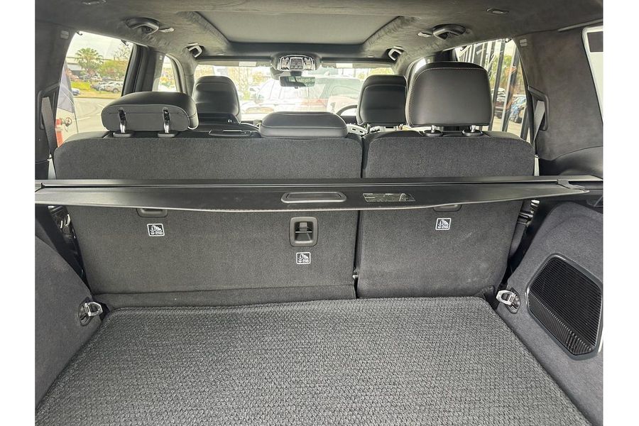 2023 Jeep Grand Cherokee Summit Reserve 4xe WL Photo 31