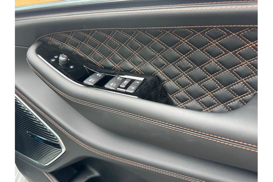 2023 Jeep Grand Cherokee Summit Reserve 4xe WL Photo 21