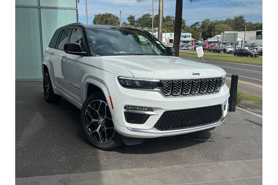 2023 Jeep Grand Cherokee Summit Reserve 4xe WL Photo 2