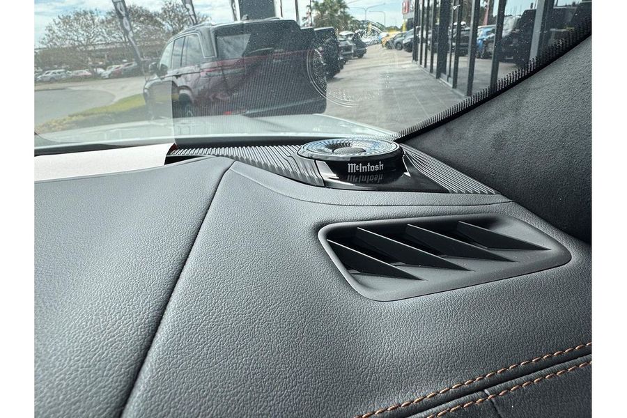 2023 Jeep Grand Cherokee Summit Reserve 4xe WL Photo 22