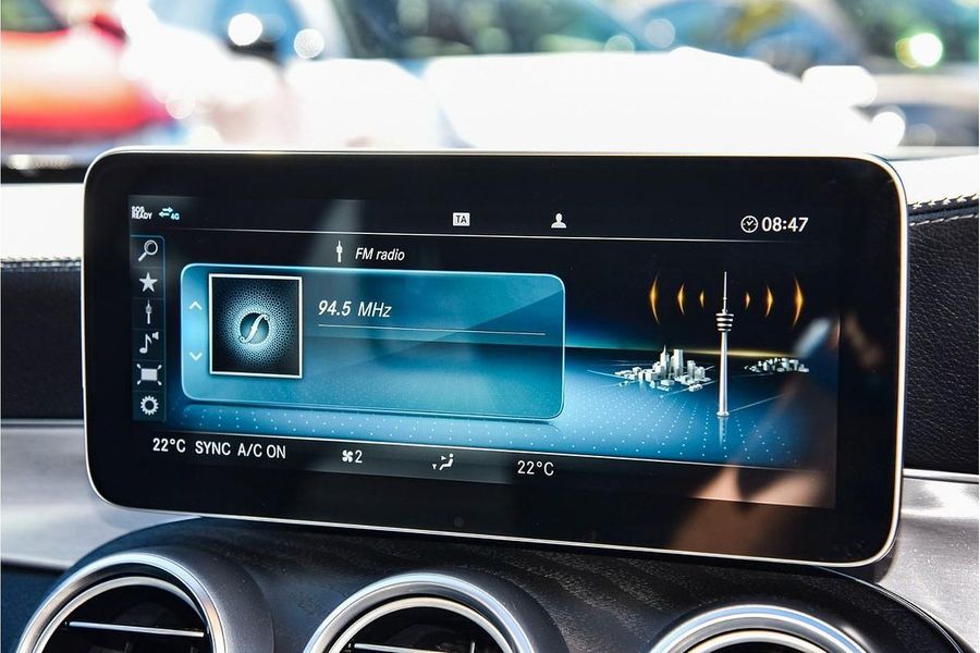 2019 Mercedes-Benz C-Class C200 C205 Photo 13