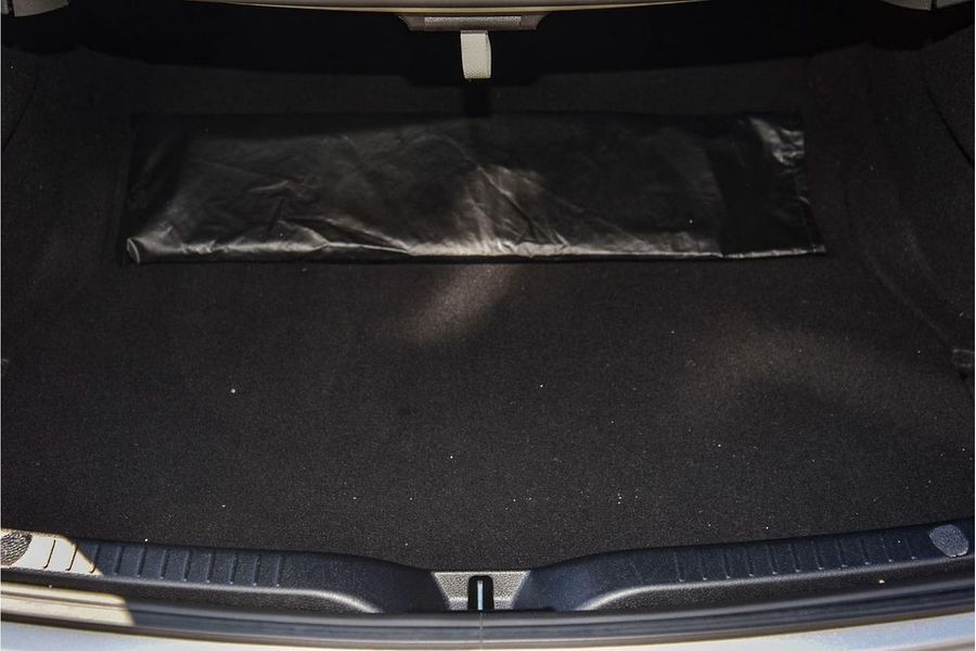2019 Mercedes-Benz C-Class C200 C205 Photo 30