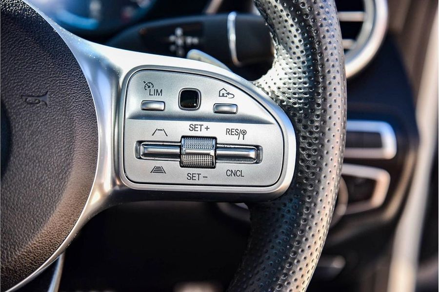 2019 Mercedes-Benz C-Class C200 C205 Photo 16