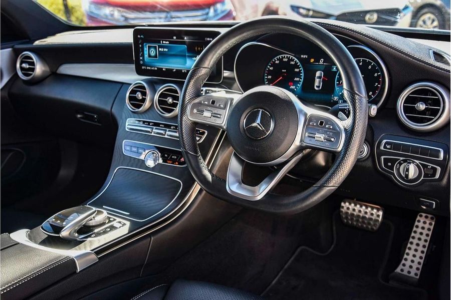 2019 Mercedes-Benz C-Class C200 C205 Photo 2