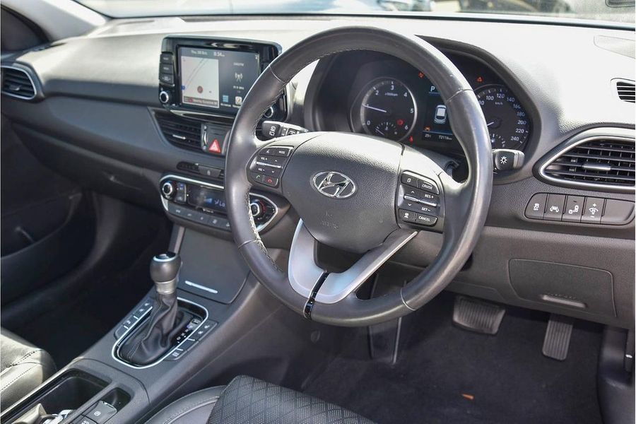 2017 Hyundai i30 Premium GD3 Series II Photo 2