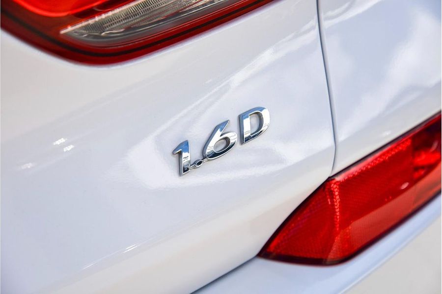 2017 Hyundai i30 Premium GD3 Series II Photo 20