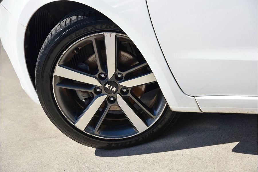 2017 Kia Cerato Sport YD Photo 22