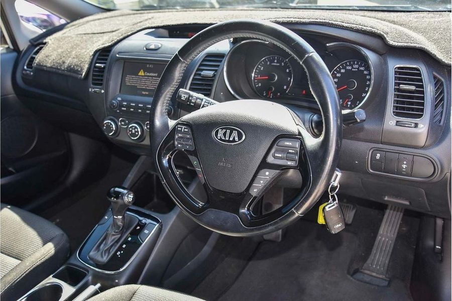 2017 Kia Cerato Sport YD Photo 8