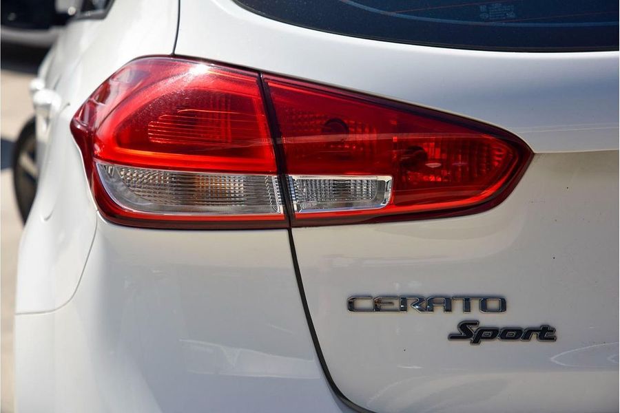 2017 Kia Cerato Sport YD Photo 20
